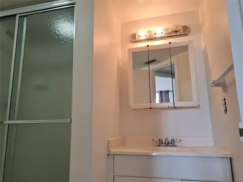 5321 NE 24 Terrace Fort Lauderdale FL 33308