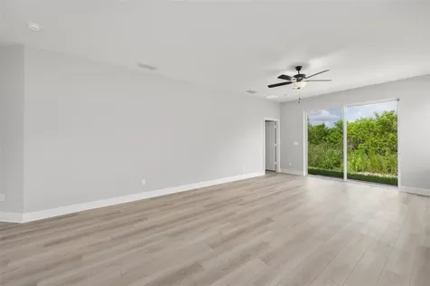 1822 Gaiety Way Fort Pierce FL 34947