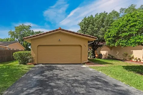 8160-8170 NW 40th Street Coral Springs FL 33065