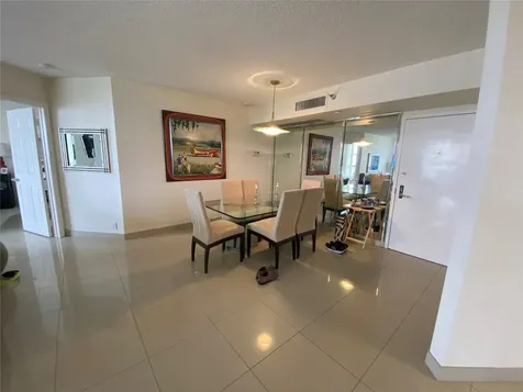3530 Mystic Pointe Drive Aventura FL 33180