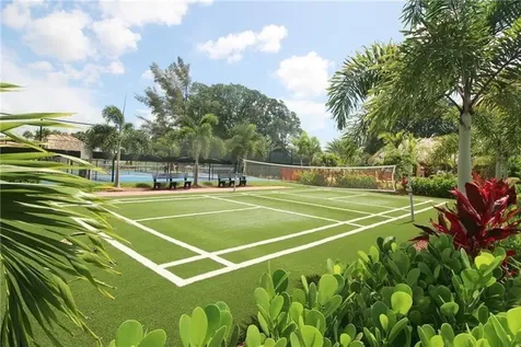 1084 Harwood F Deerfield Beach FL 33442