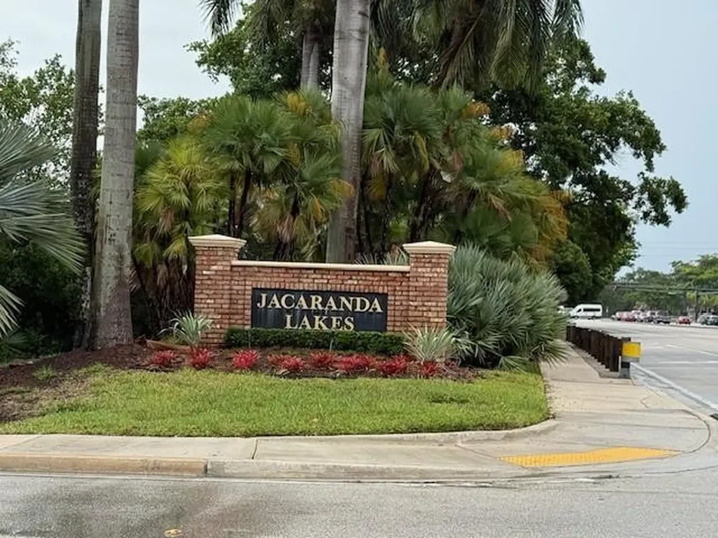 9150 NW 15th Street Plantation FL 33322