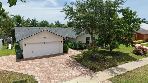 4180 NW 18th Avenue Oakland Park FL 33309