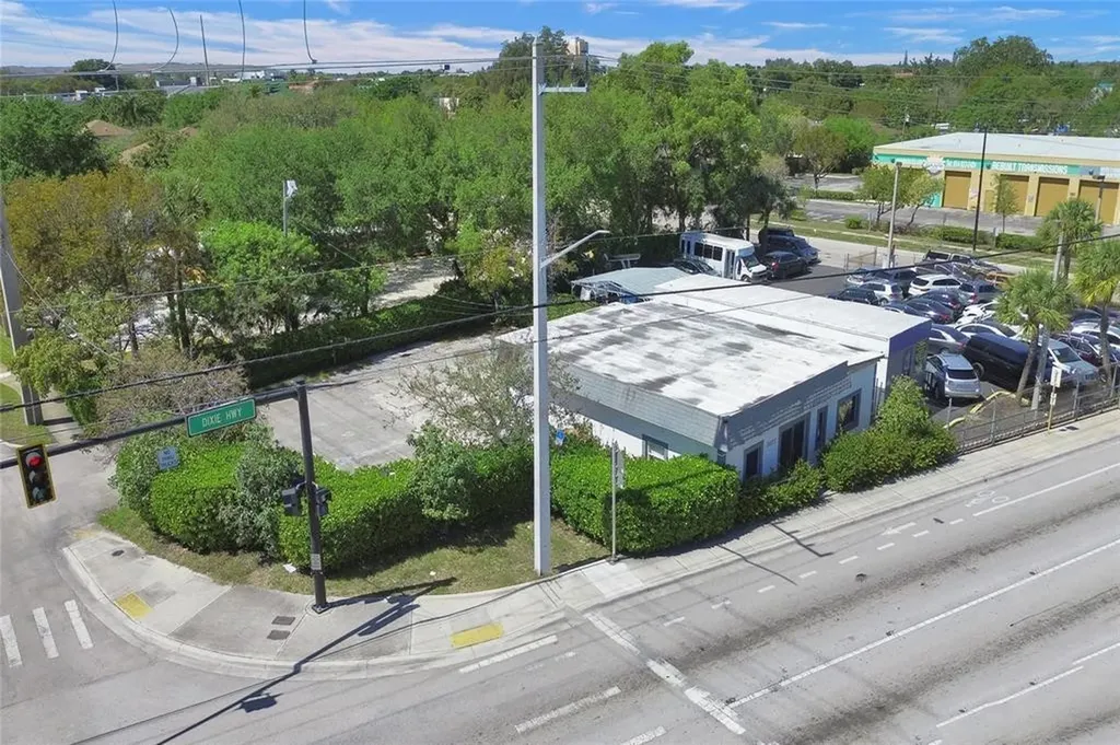 3311 N Dixie Highway Pompano Beach FL 33064