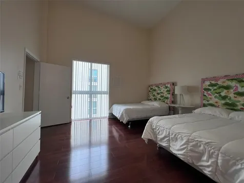 7275 SW 90th Way Miami FL 33156
