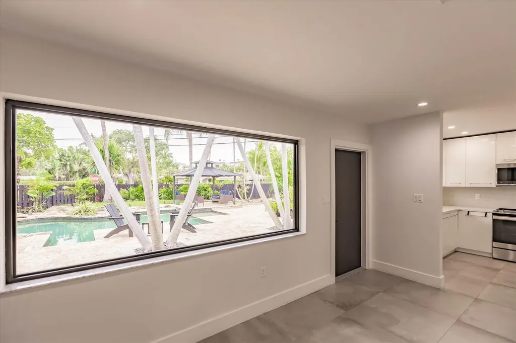 1900 Bayview Drive Fort Lauderdale FL 33305
