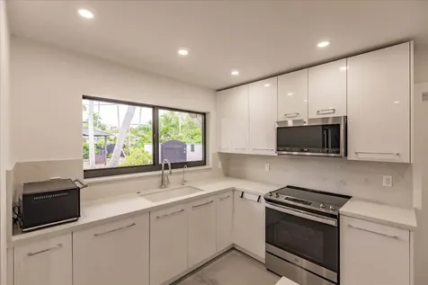 1900 Bayview Drive Fort Lauderdale FL 33305