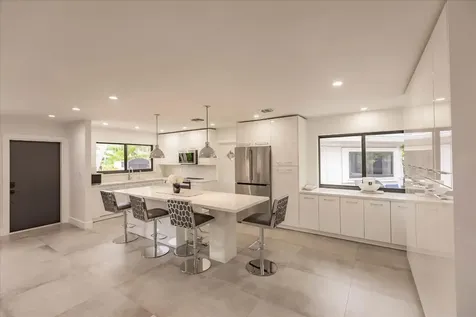 1900 Bayview Drive Fort Lauderdale FL 33305