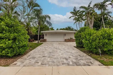 1900 Bayview Drive Fort Lauderdale FL 33305