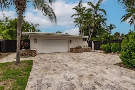 1900 Bayview Drive Fort Lauderdale FL 33305