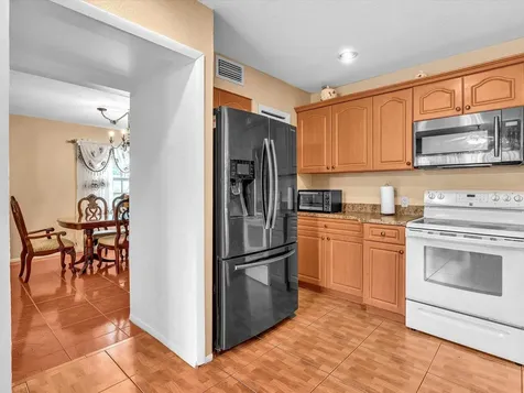 4220 NW 49th Avenue Lauderdale Lakes FL 33319