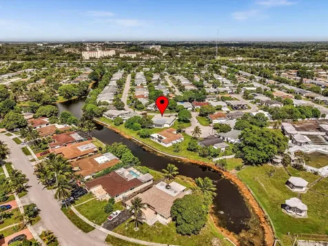 4220 NW 49th Avenue Lauderdale Lakes FL 33319