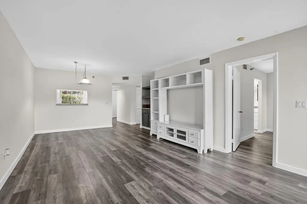 260 NW 67th Street Boca Raton FL 33487