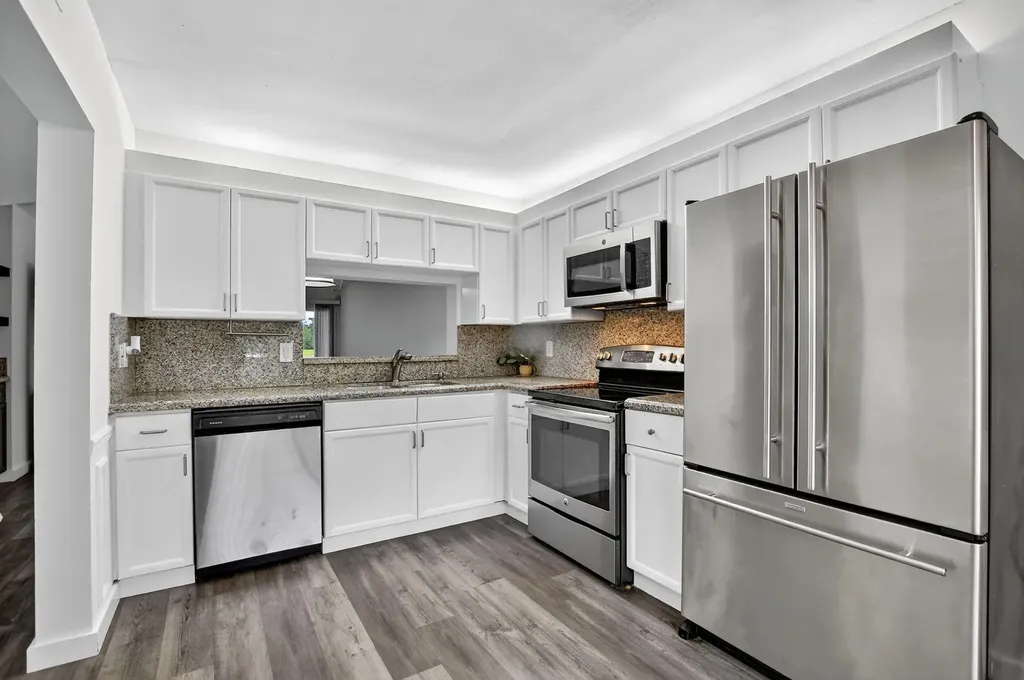 260 NW 67th Street Boca Raton FL 33487