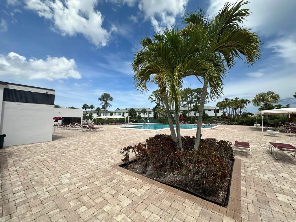 7673 Tahiti Lane Lake Worth FL 33467
