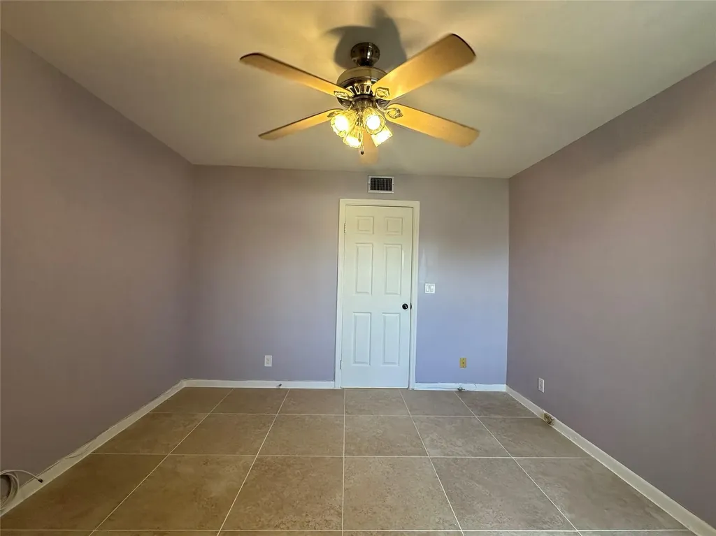 7673 Tahiti Lane Lake Worth FL 33467