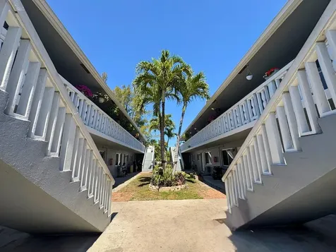 101-105 SE 26 Street Fort Lauderdale FL 33316