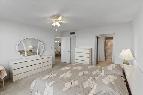 900 Colony Point Circle Pembroke Pines FL 33026