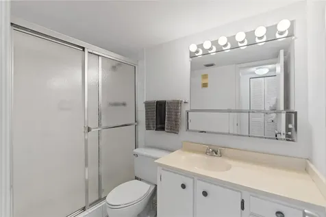 900 Colony Point Circle Pembroke Pines FL 33026