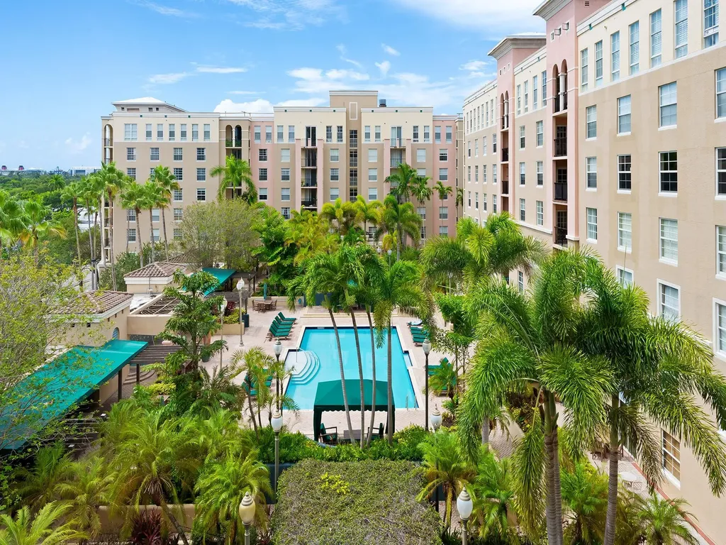 520 SE 5th Avenue Fort Lauderdale FL 33301