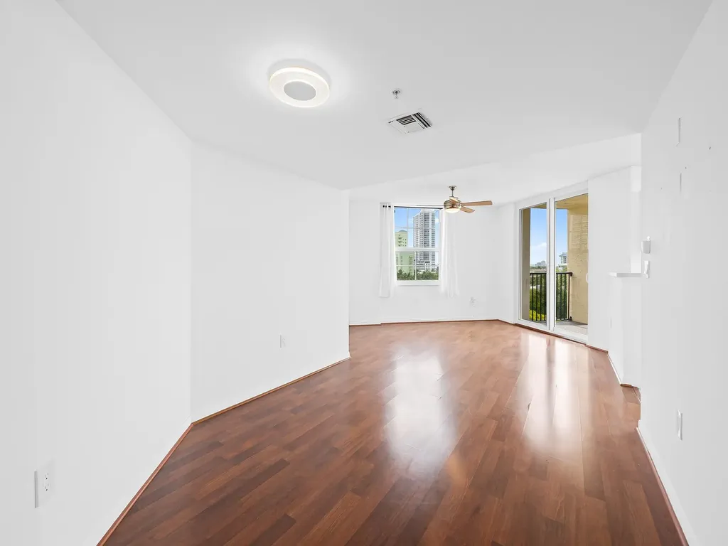 520 SE 5th Avenue Fort Lauderdale FL 33301