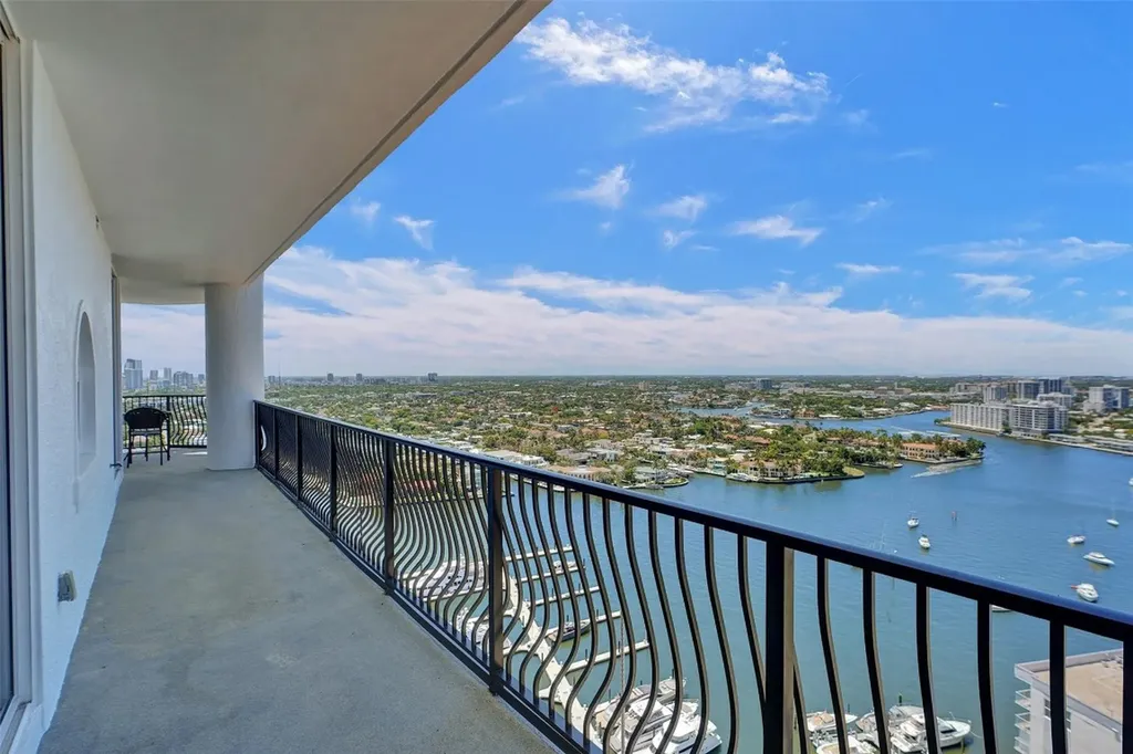 100 S Birch Road Fort Lauderdale FL 33316