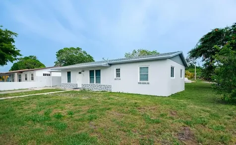 4205 NW 201st Street Miami Gardens FL 33055