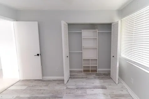 5449 NW 56th Court Tamarac FL 33319
