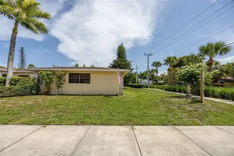 904 SE 11th Court Fort Lauderdale FL 33316