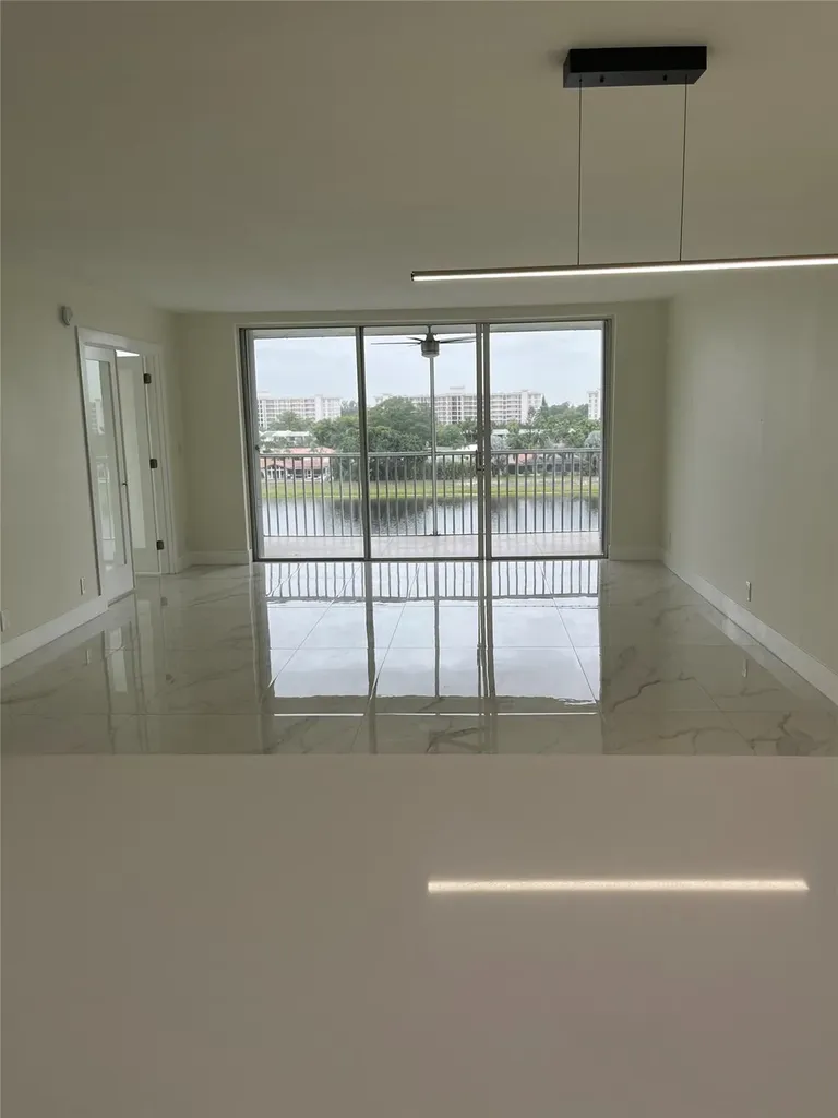 3150 N Course Lane Pompano Beach FL 33069