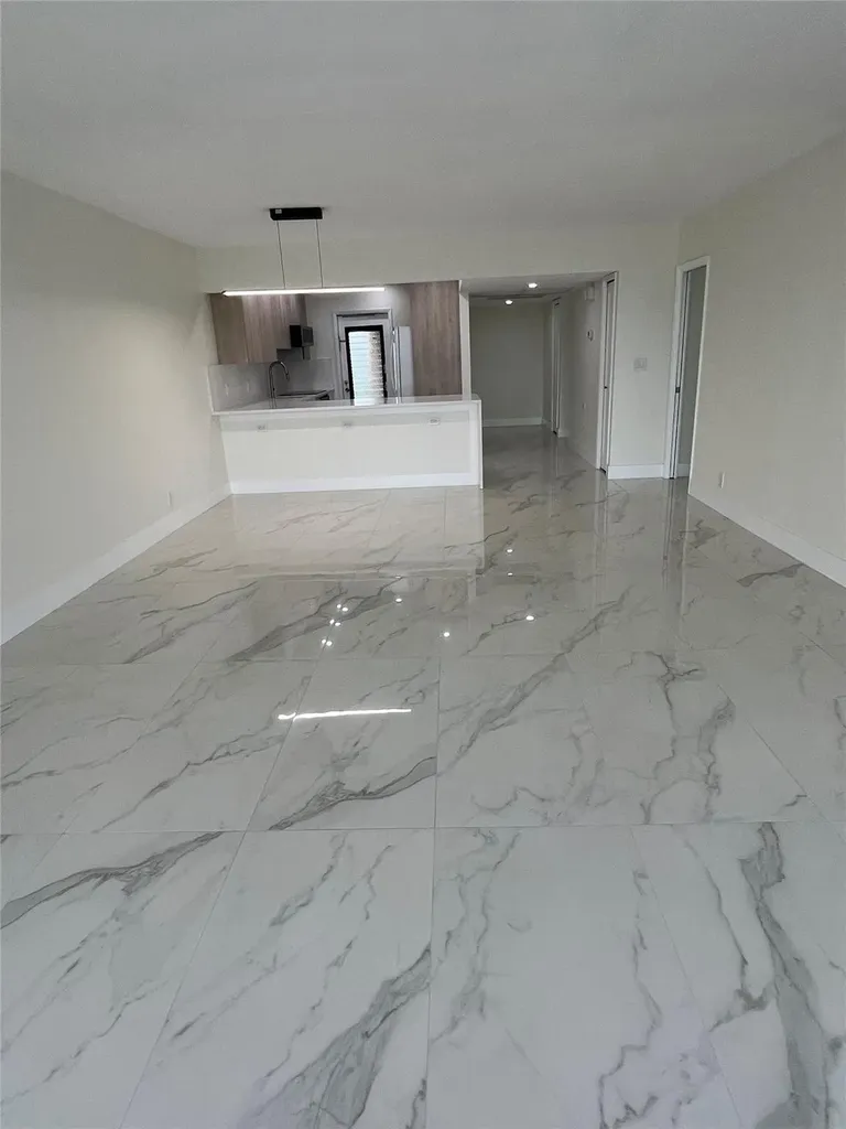 3150 N Course Lane Pompano Beach FL 33069