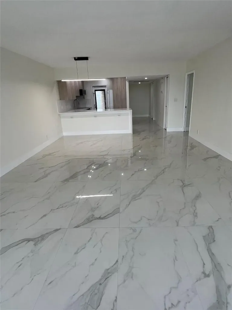 3150 N Course Lane Pompano Beach FL 33069