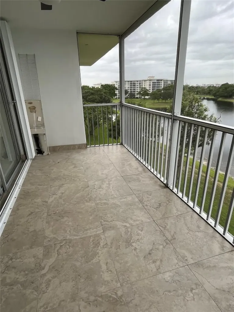 3150 N Course Lane Pompano Beach FL 33069