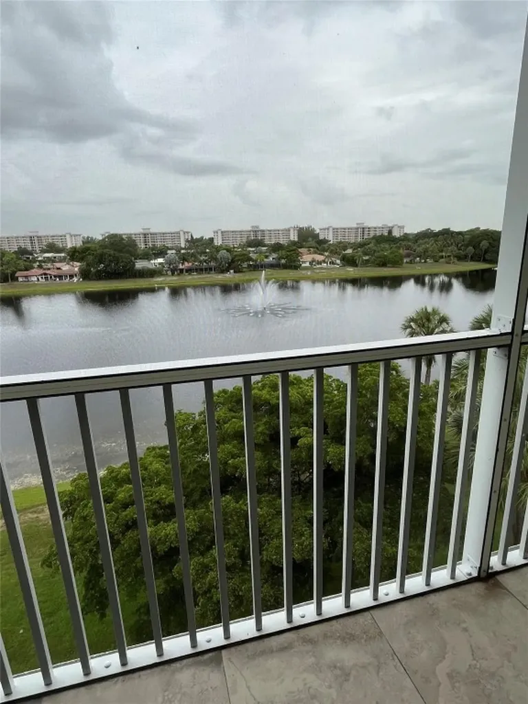 3150 N Course Lane Pompano Beach FL 33069