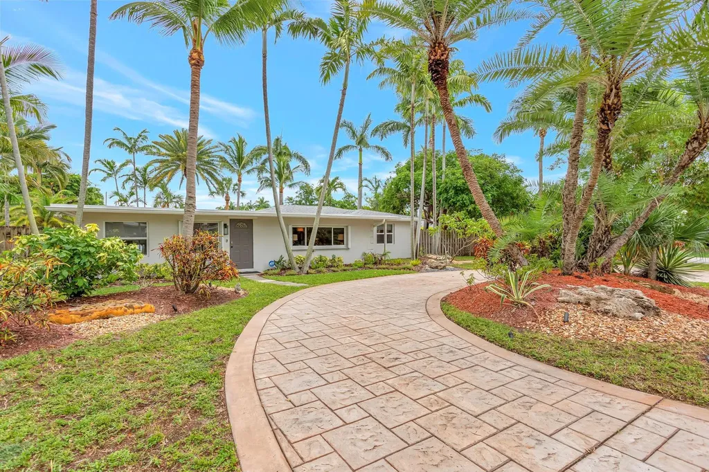 2641 NE 16th Street Pompano Beach FL 33062