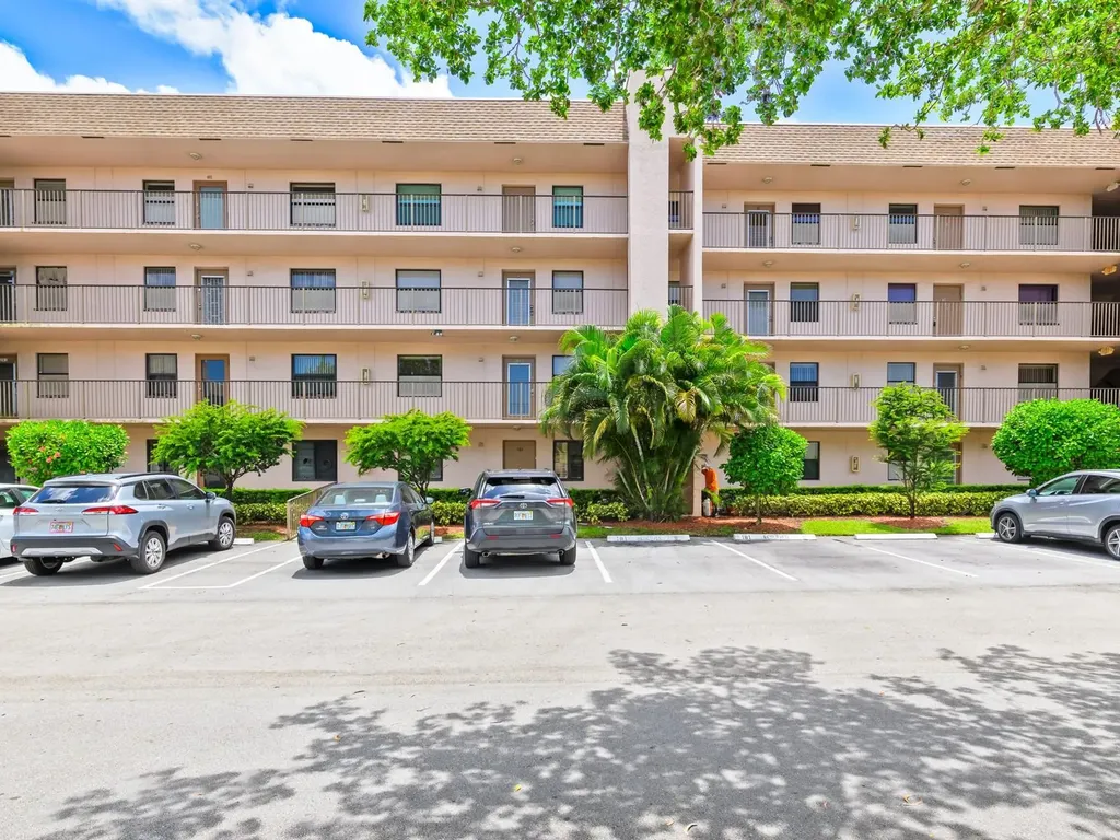 2748 NW 104th Avenue Sunrise FL 33322