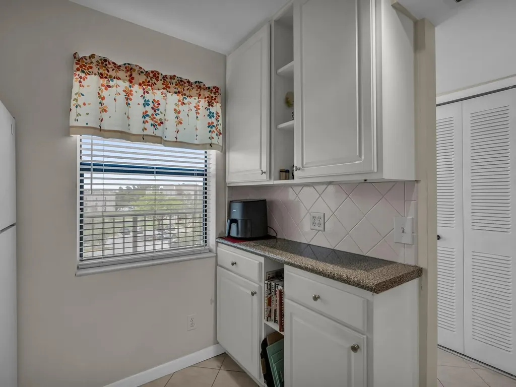 2748 NW 104th Avenue Sunrise FL 33322