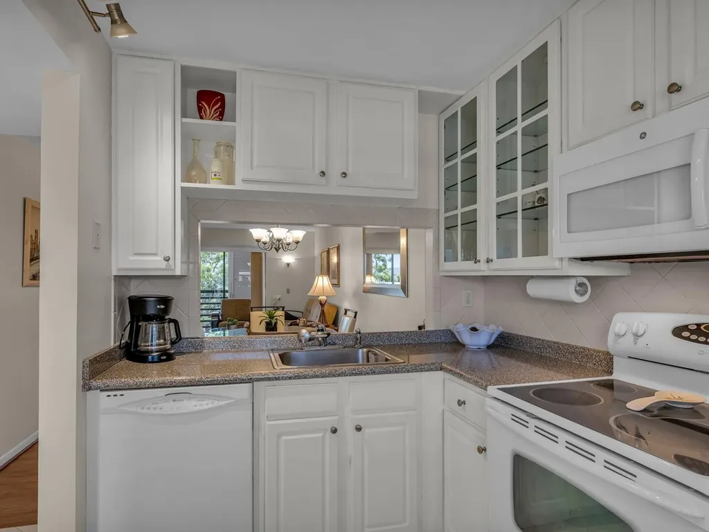 2748 NW 104th Avenue Sunrise FL 33322