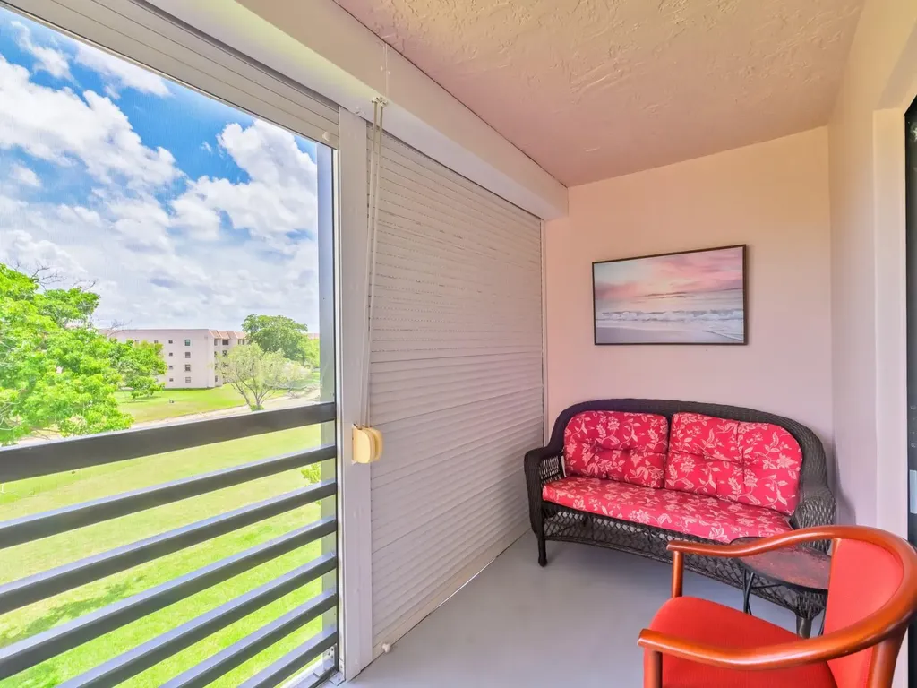 2748 NW 104th Avenue Sunrise FL 33322