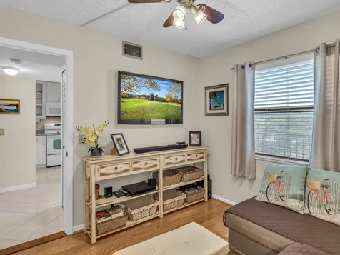 2748 NW 104th Avenue Sunrise FL 33322