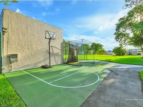 2748 NW 104th Avenue Sunrise FL 33322