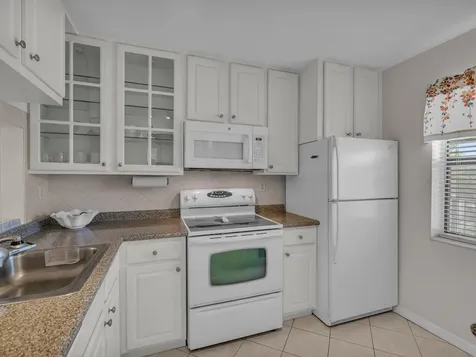 2748 NW 104th Avenue Sunrise FL 33322