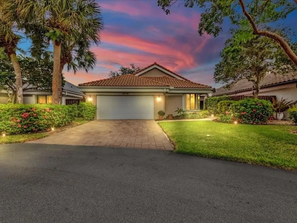 1878 NW 93rd Terrace Plantation FL 33322