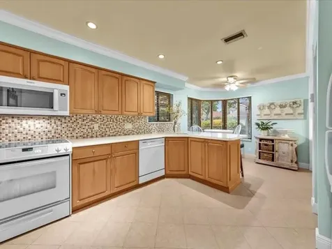 1878 NW 93rd Terrace Plantation FL 33322