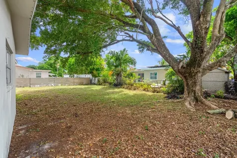 6540 SW 8th Street North Lauderdale FL 33068