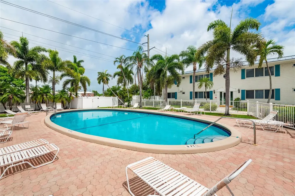 1821 NE 62nd Street Fort Lauderdale FL 33308