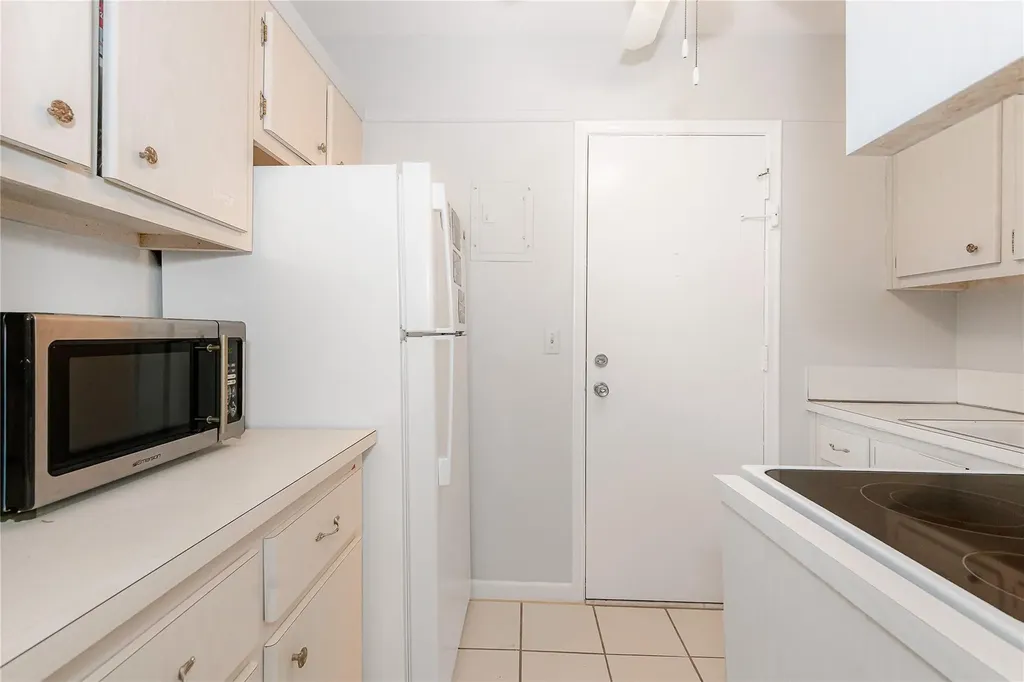 1821 NE 62nd Street Fort Lauderdale FL 33308