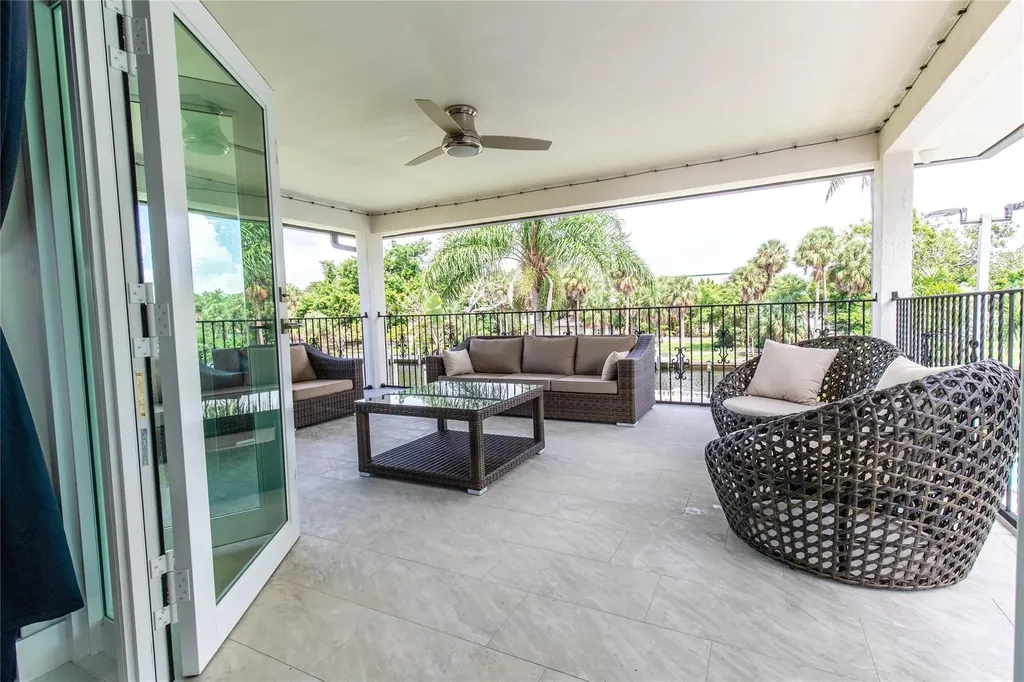 2275 SW 44th Street Fort Lauderdale FL 33312