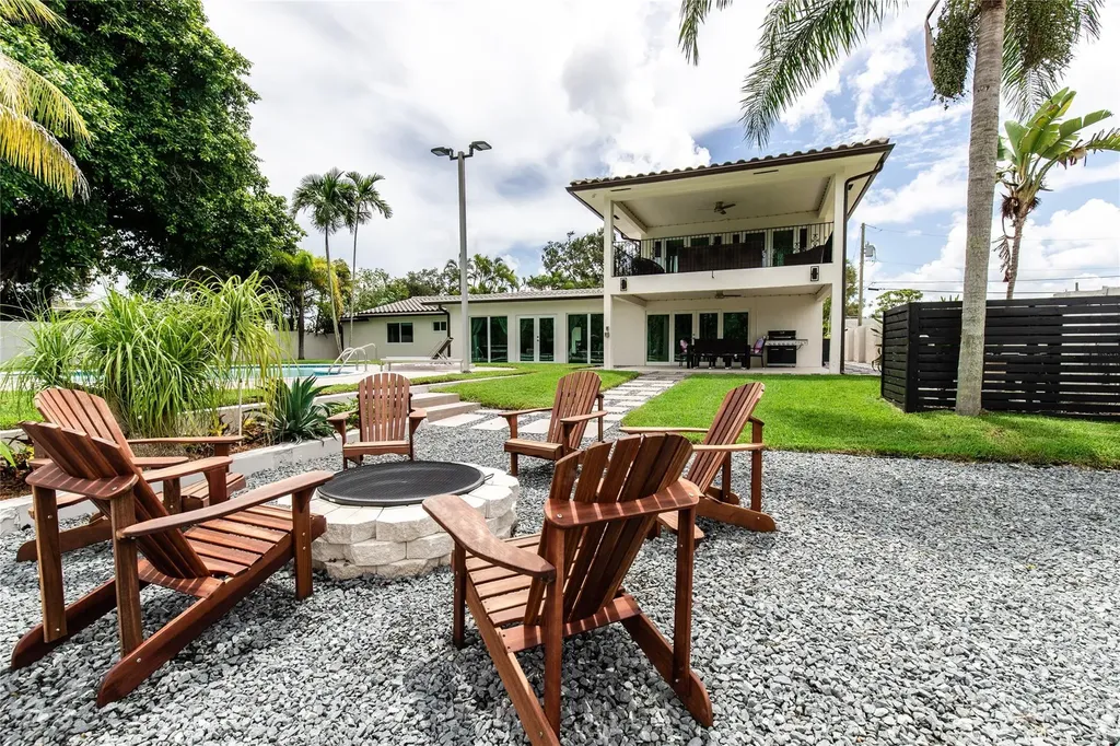 2275 SW 44th Street Fort Lauderdale FL 33312