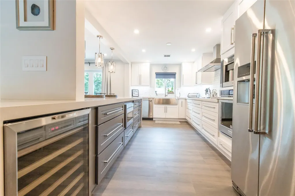 2275 SW 44th Street Fort Lauderdale FL 33312